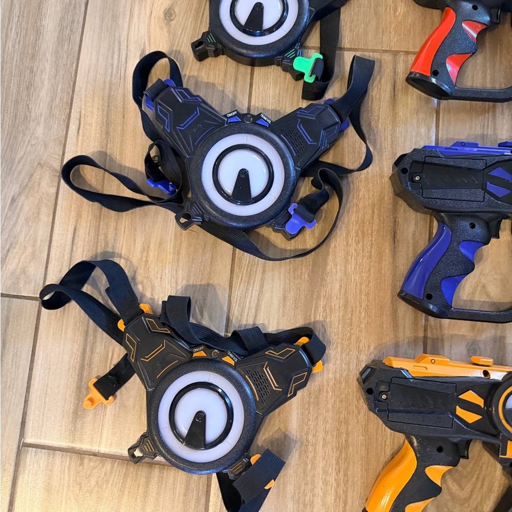 Laser Tag Gun Set - Picture 3 of 4